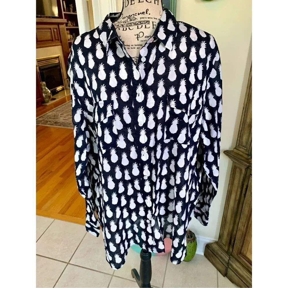 Talbots Navy Blue White Pineapple Print Lightweight Button Down Shirt